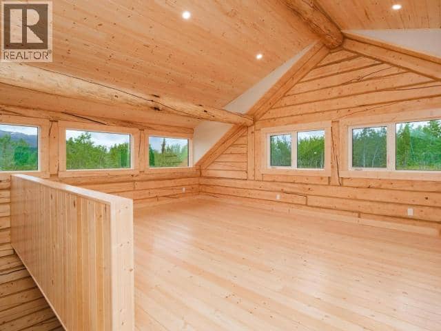 400 Ursa Way — photo 21 of 40