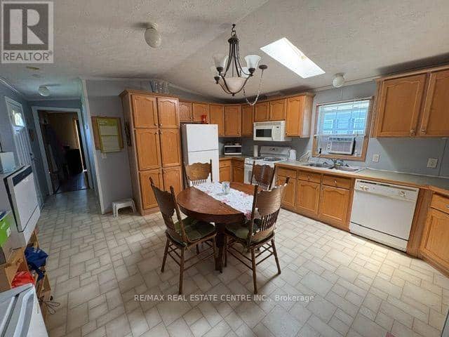 101 Maple Grove Village Road, Southgate, photo 7