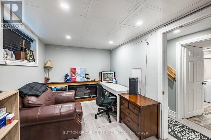 2 Maitland Avenue — photo 19 of 40