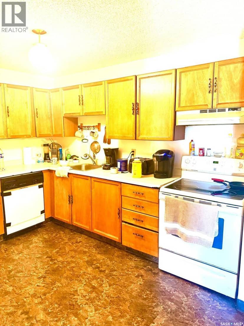 404 2125 Osler STREET — photo 13 of 24