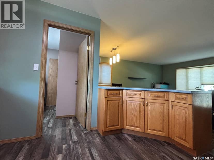 208 Herbert STREET — photo 23 of 40