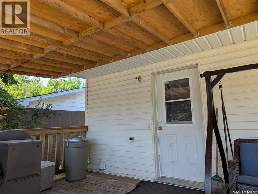 208 Herbert STREET, Maple Creek, photo 4