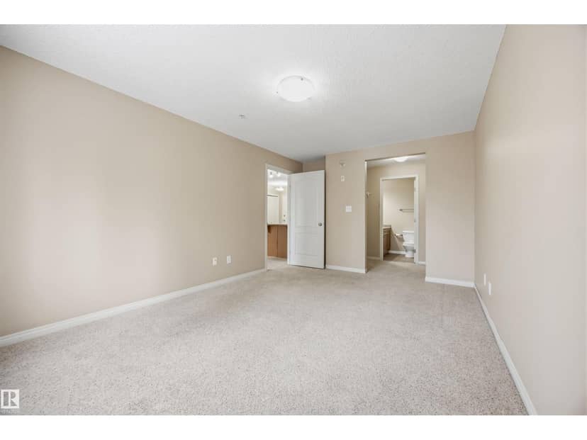#107 4903 47 AV — photo 15 of 22