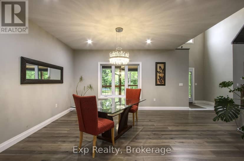 37 Bowen Road — photo 14 of 40