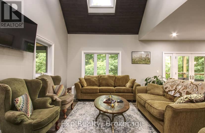 37 Bowen Road — photo 18 of 40