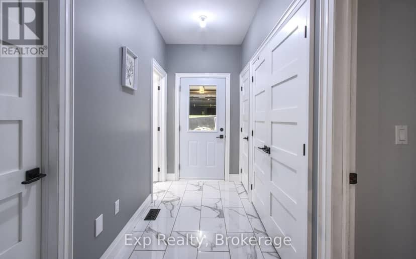 37 Bowen Road — photo 20 of 40