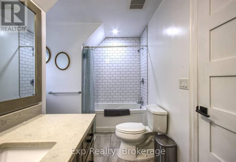 37 Bowen Road — photo 24 of 40