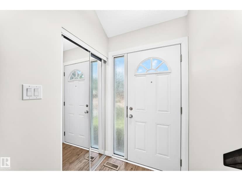 3119 144 AV NW — photo 10 of 40