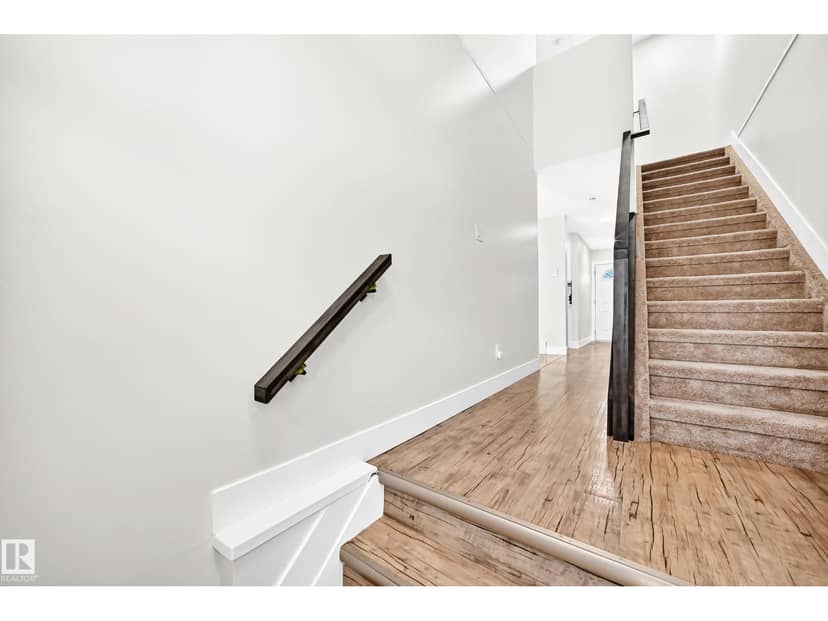 3119 144 AV NW — photo 12 of 40