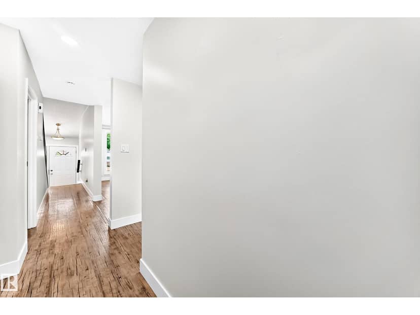 3119 144 AV NW — photo 25 of 40