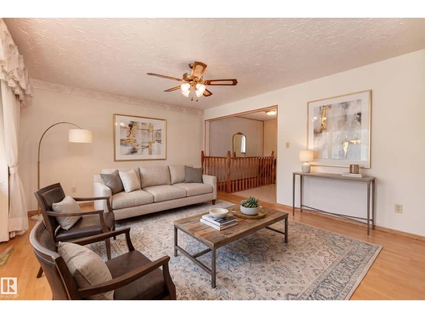 8502 76 AV NW, Edmonton, photo 3