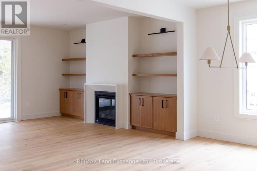 27 Marshall Place — photo 16 of 40