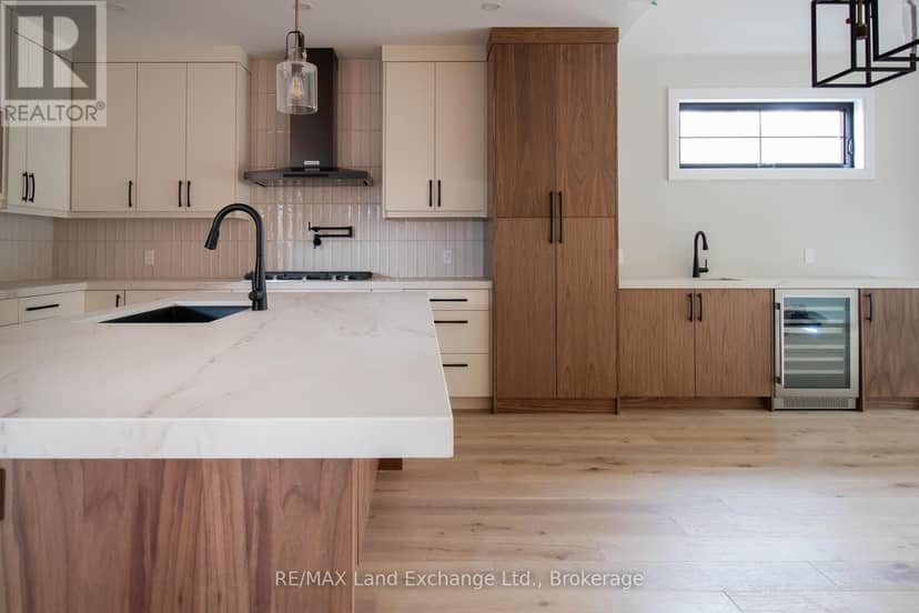 27 Marshall Place — photo 9 of 40