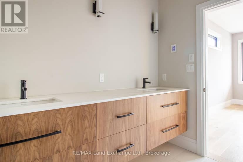 17 Lakeforest Drive — photo 24 of 40
