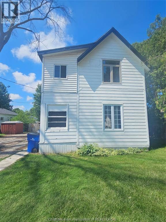 82 Taylor AVENUE — photo 14 of 15