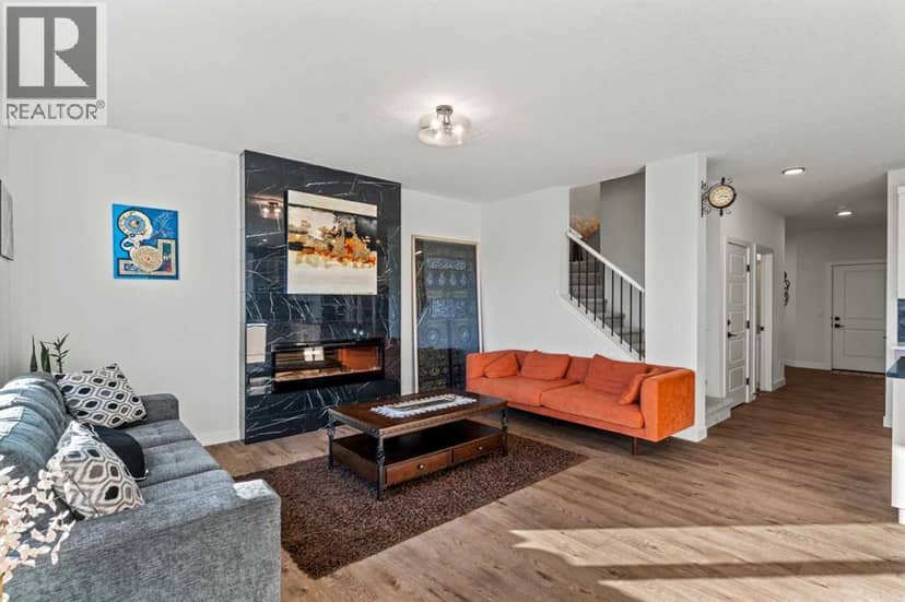 116 Ambleside Crescent NW — photo 15 of 40