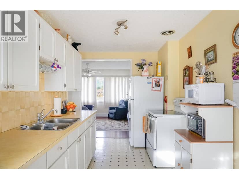 5 GREBE STREET, Kitimat, photo 4