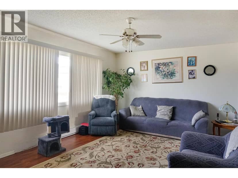 5 GREBE STREET, Kitimat, photo 2