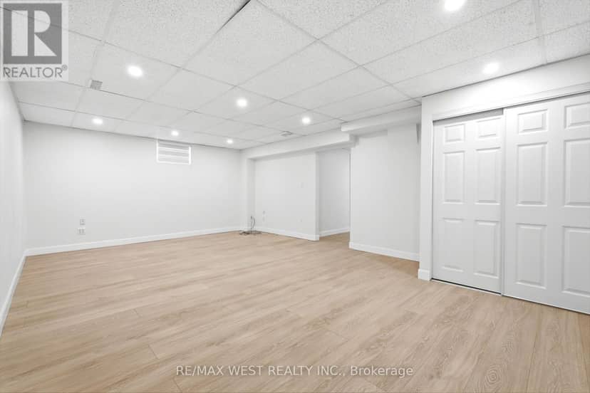 3163 Rolling Stone Court — photo 39 of 40