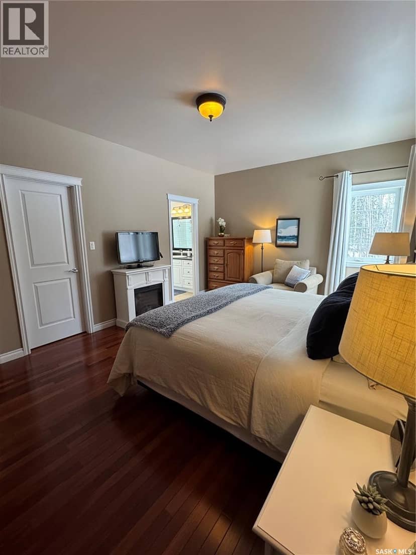 4.96 acres move in ready property — photo 12 of 40