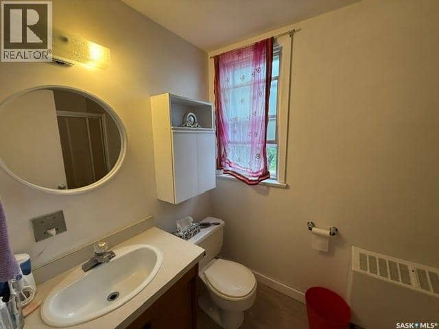 428 Third STREET — photo 13 of 25