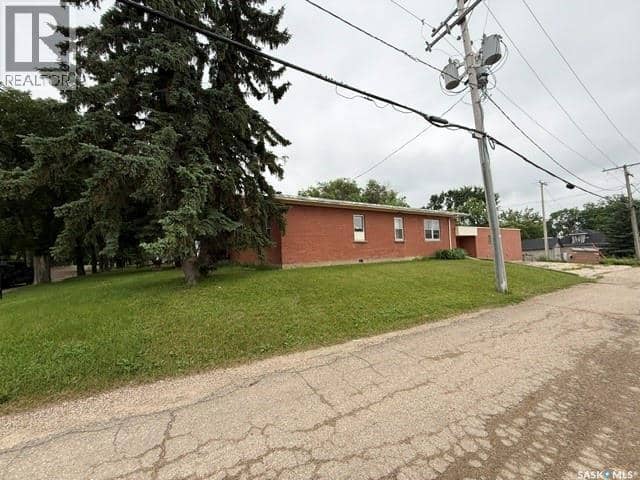 428 Third STREET, Kamsack, photo 3