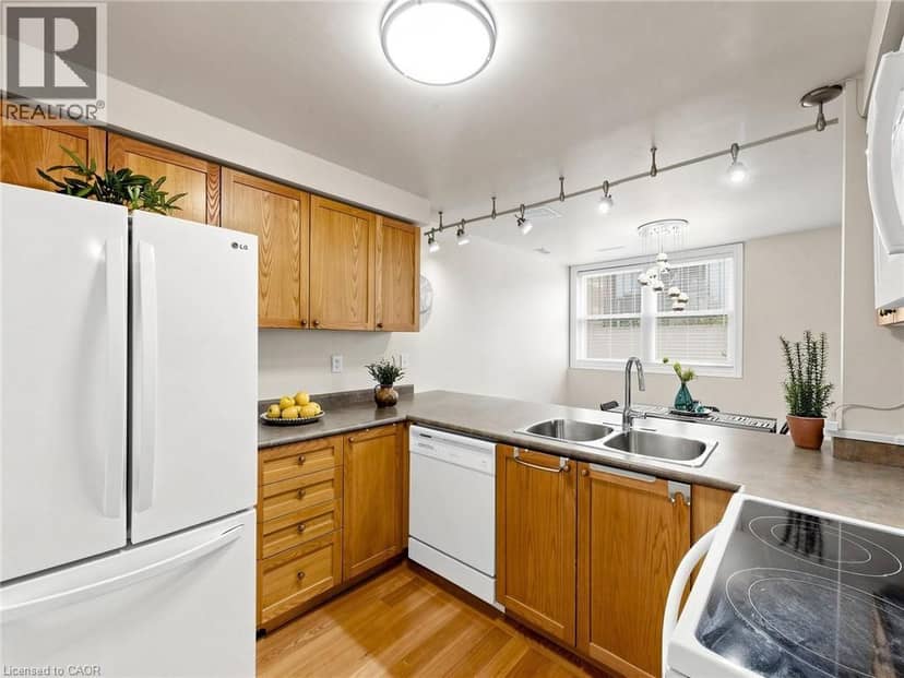 760 LAWRENCE Avenue Unit# 76 — photo 10 of 40