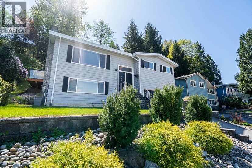 1062 SPAR DRIVE, Coquitlam, photo 2