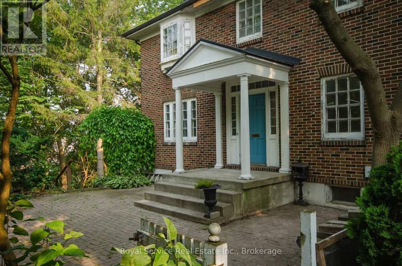 52 King Street, Port Hope, photo 2