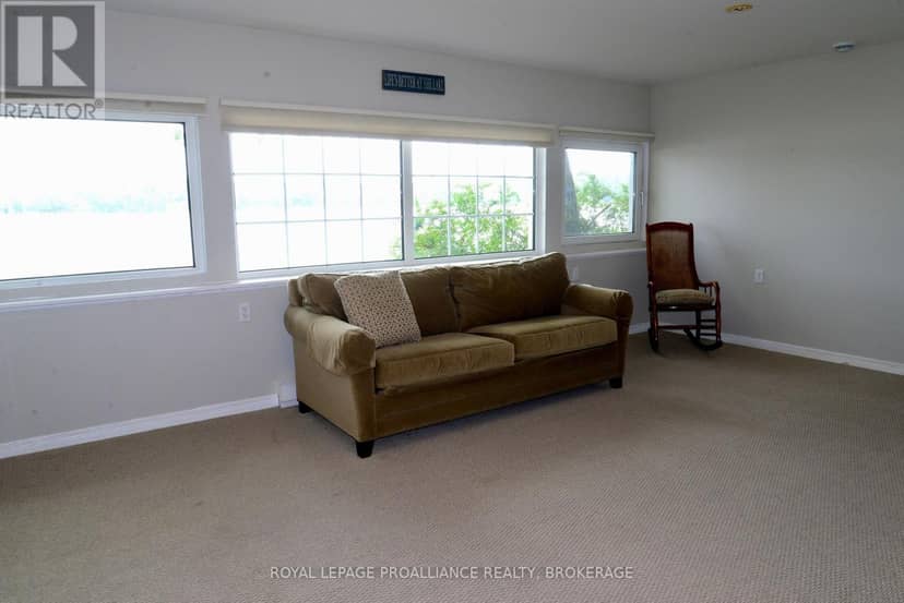6079 Carleton Drive — photo 32 of 40