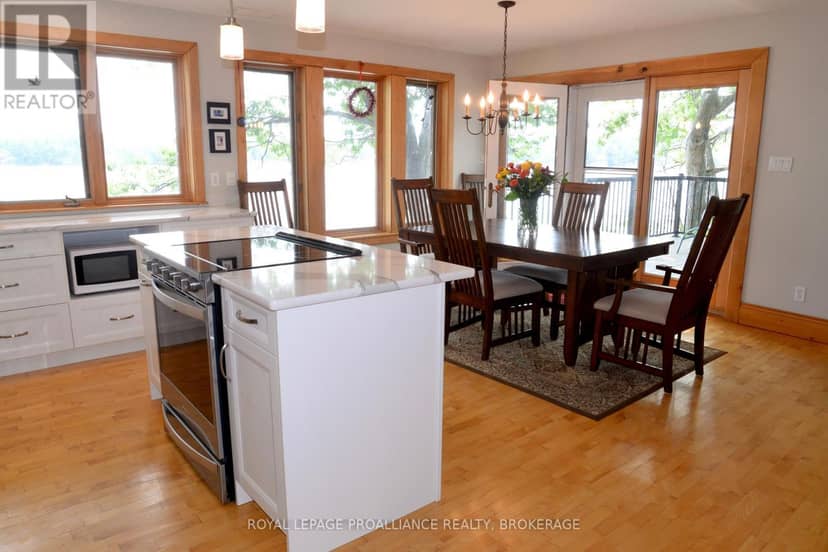 6079 Carleton Drive — photo 8 of 40