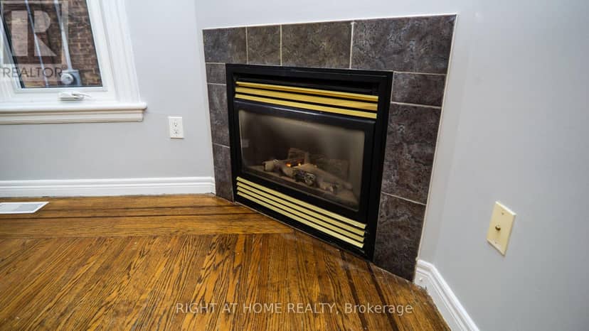 317 Queen Street S, Hamilton, photo 5