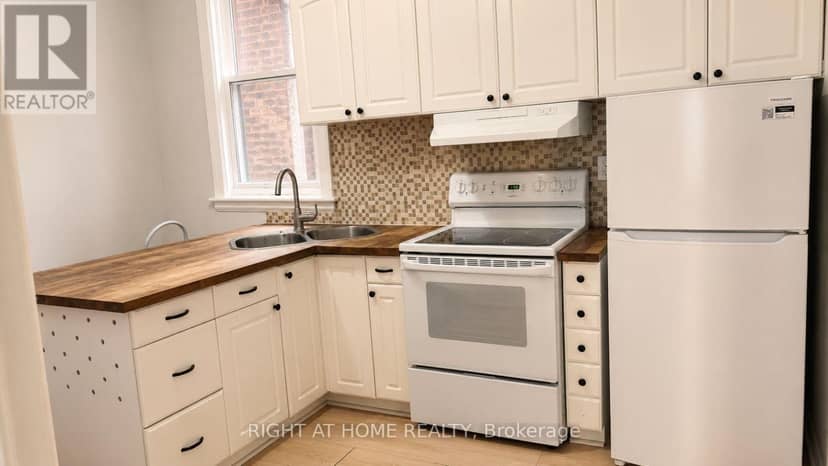 317 Queen Street S, Hamilton, photo 7