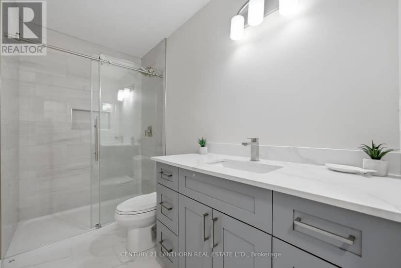 13 Nesbitt Drive — photo 23 of 40