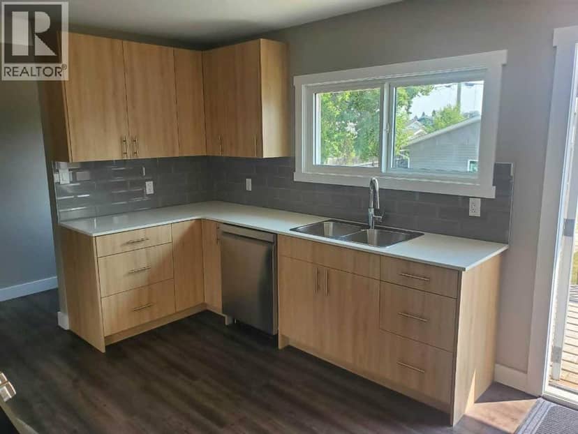 10301 103rd Street, High Level, photo 7