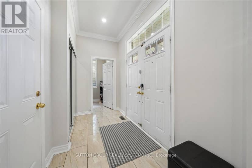 3348 Sunlight Street — photo 4 of 40