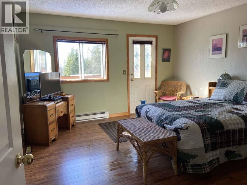 15430 BUCKHORN LAKE ROAD, Prince George, photo 8