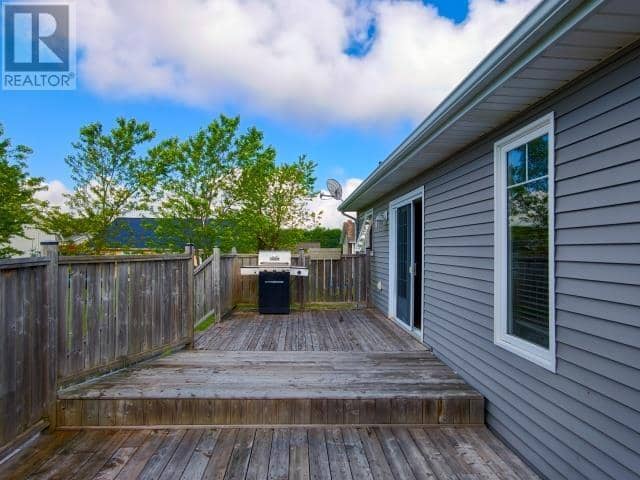 15 Gordon Day Drive — photo 37 of 40