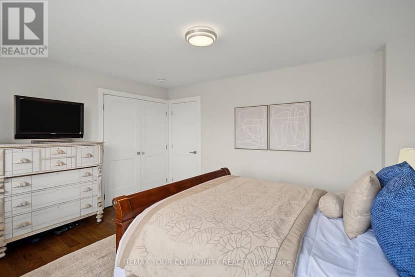 1111 King Street E — photo 17 of 35