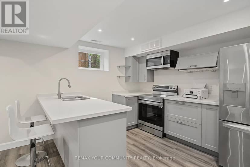 1111 King Street E — photo 22 of 35