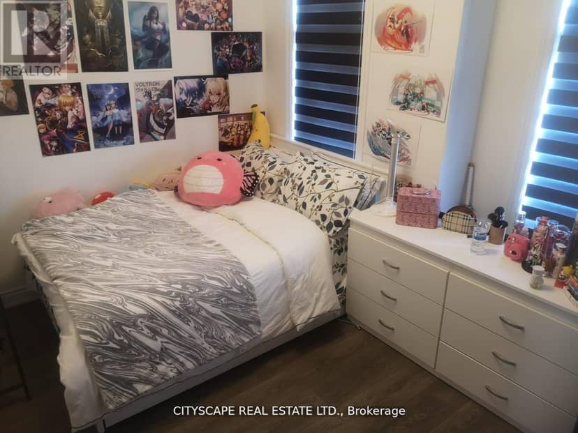 3038 Islington Avenue — photo 14 of 23
