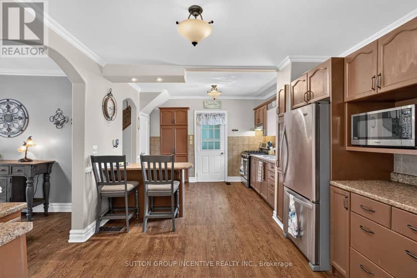 190 Bartholomew Street — photo 22 of 40