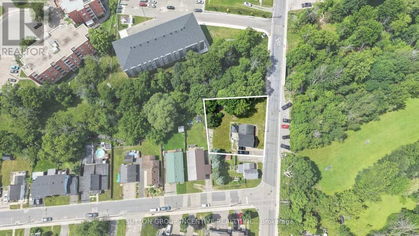 190 Bartholomew Street — photo 4 of 40