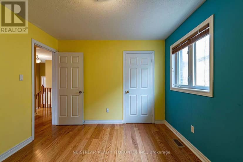 5139 Oscar Peterson Boulevard — photo 21 of 29