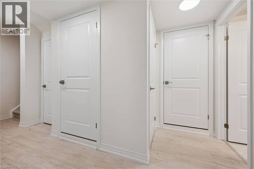 525 ERINBROOK Drive Unit# C052 — photo 30 of 37