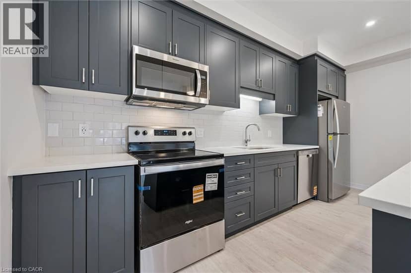 525 ERINBROOK Drive Unit# C052 — photo 19 of 37