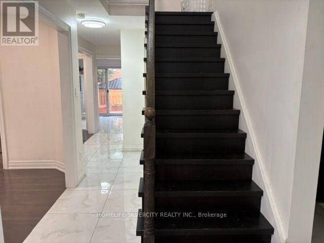 124 Jordan Drive — photo 7 of 38
