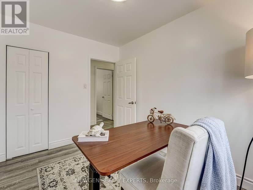 30 Linton Avenue E — photo 19 of 27
