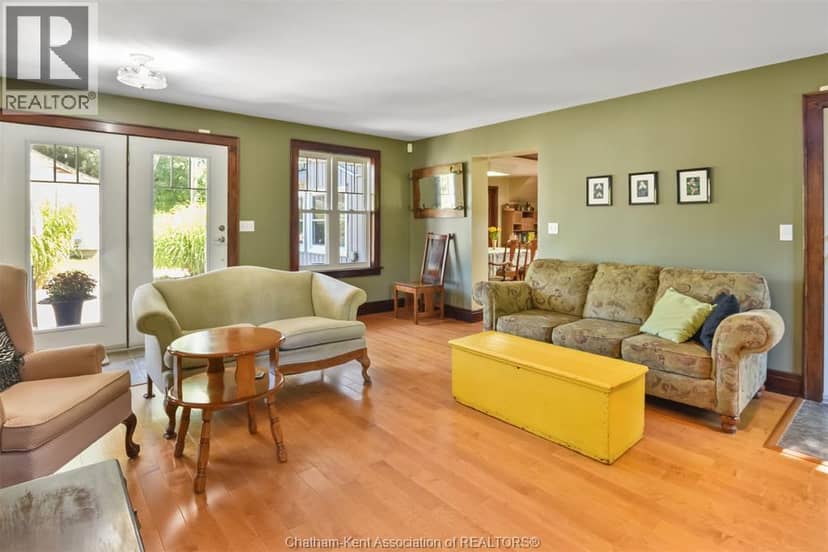 10517 Longwoods ROAD — photo 38 of 40