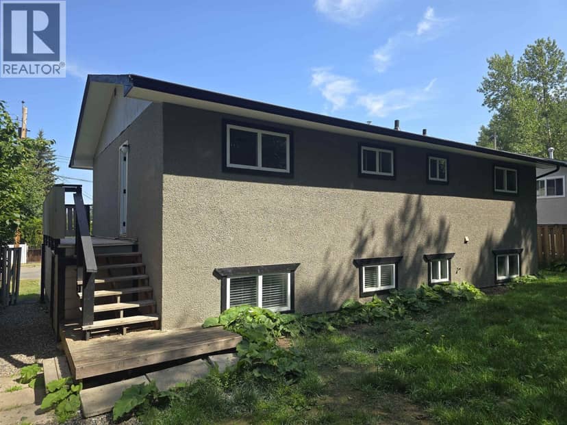 1335 PEARSON AVENUE, Prince George, photo 3